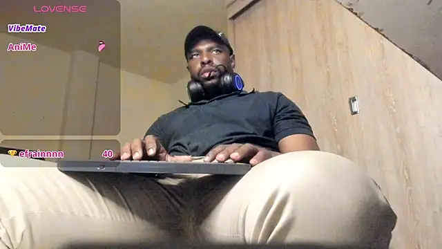thomas_santtos1 Шоу с уебкамера