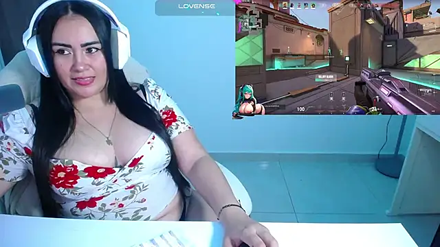 Sunny_Gamer7's Webcam Show