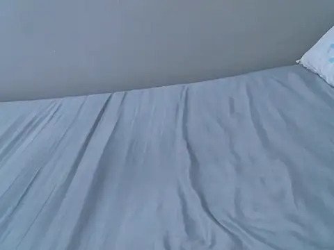 Živá chatovací místnost femaqueen
