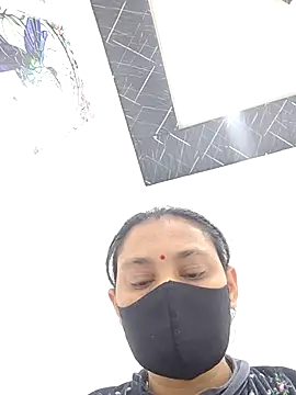 Saishaa 网络视讯表演