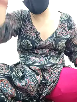 Vivicaa Chat XXX live