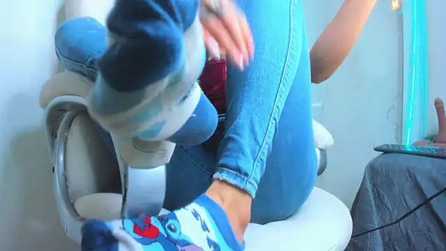 Little_Jenni: вебкам-шоу