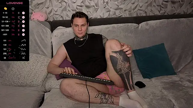 Lechery_boy Show in webcam
