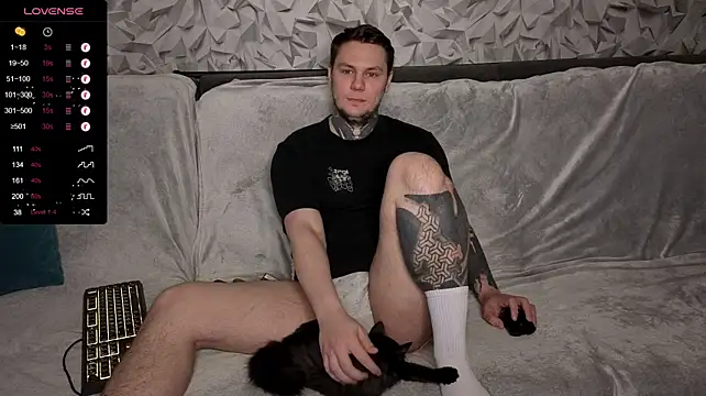 Show modela Lechery_boy na web-kameri