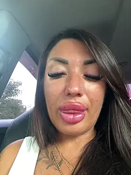 RuslanaXX Webcam Show