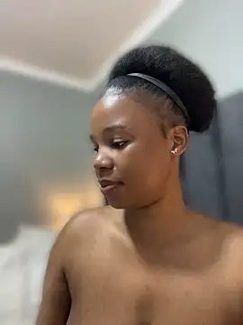 Recura's Webcam Show