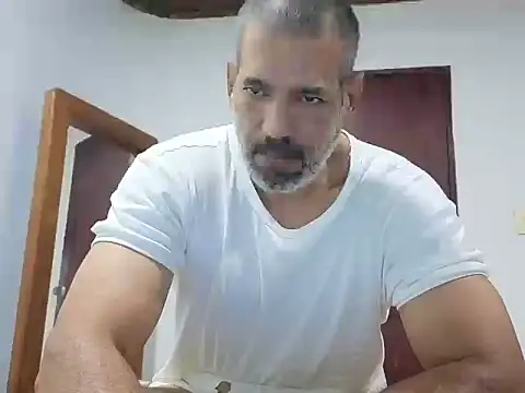 jackbigcock11 Show in webcam