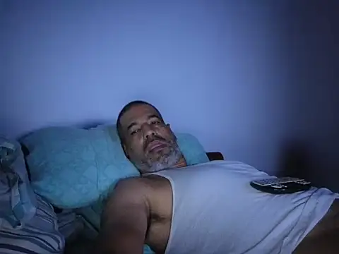 הופעת וובקאם של jackbigcock11