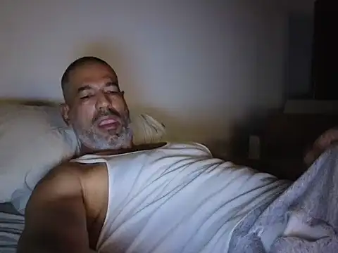 jackbigcock11 – webcam-show