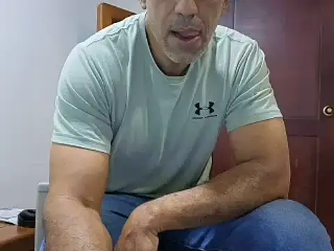 Show de jackbigcock11 na webcam