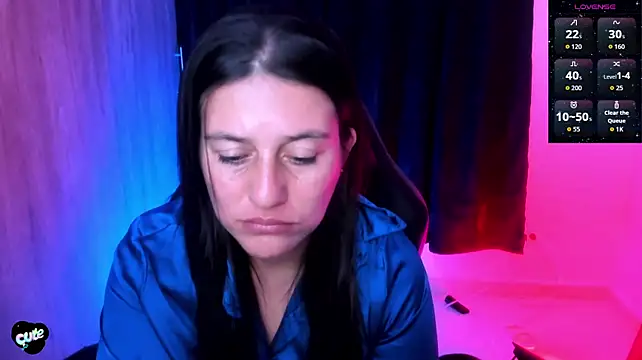 Saskyaa Chat XXX in diretta