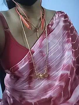 Chat +18 de Maaya_sweety ao vivo