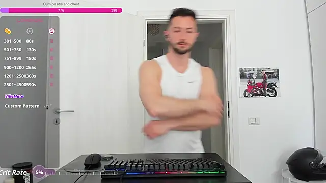 ZackFraser 在線直播表演