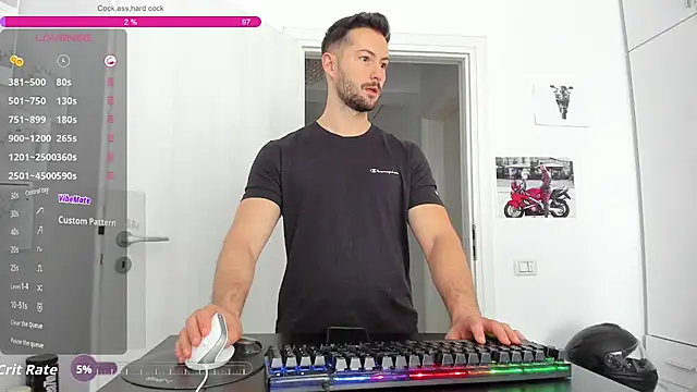 ZackFraserのウェブカメラショー