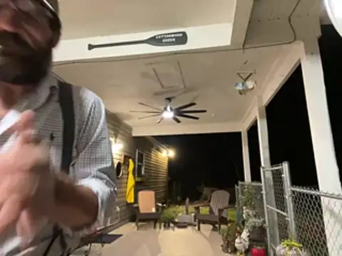 Show modela Countrypnp13 na web-kameri