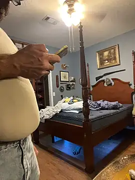 Bigcountrysmoker13 Show Webcam