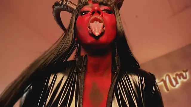 Nicolemorelli2's Webcam Show