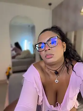 Nicolemorelli2's Webcam Show