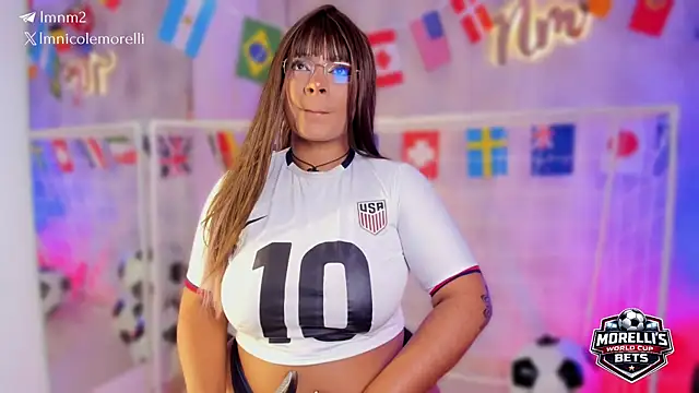 Nicolemorelli2's Webcam Show