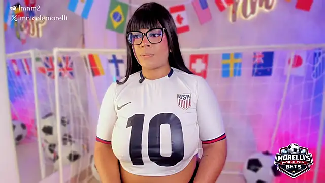 Nicolemorelli2's Webcam Show