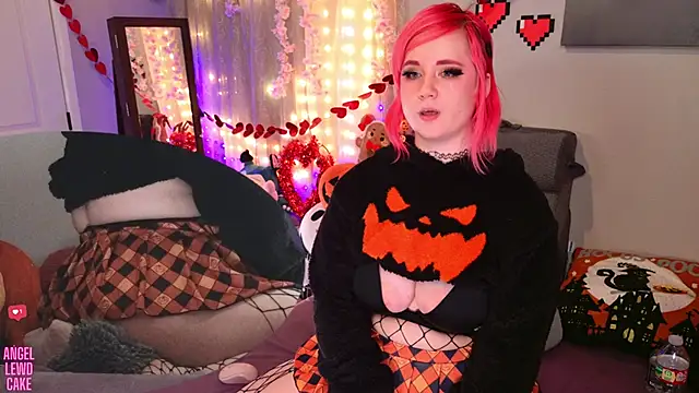 Angel-Lewd-Cake's Webcam Show