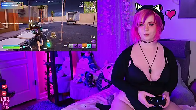 Angel-Lewd-Cake's Webcam Show