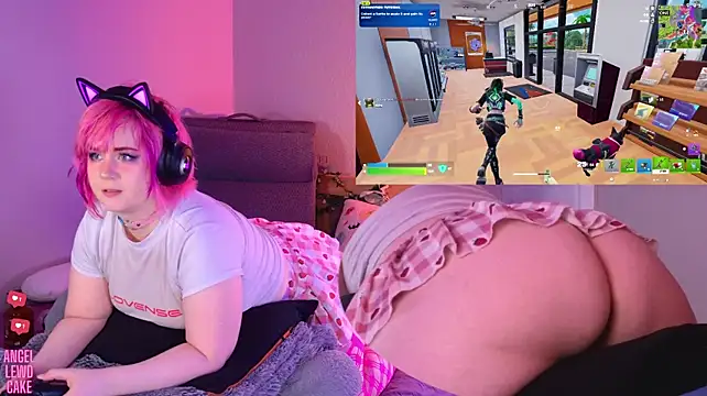 Angel-Lewd-Cake webkamerás műsora