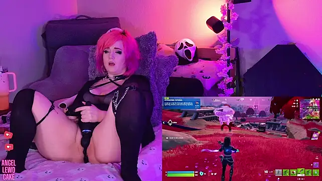 Angel-Lewd-Cake's Webcam Show