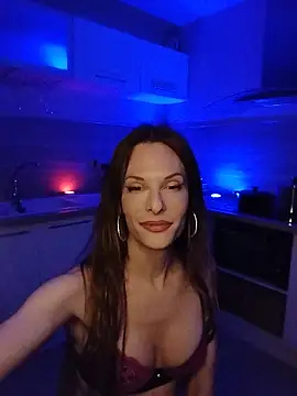 Luna_Kitanna webcam show