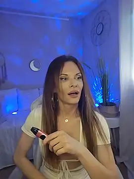 Pokazy przed kamerką – Luna_Kitanna