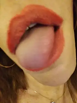 Luna_Kitannan Webbikameraesitys