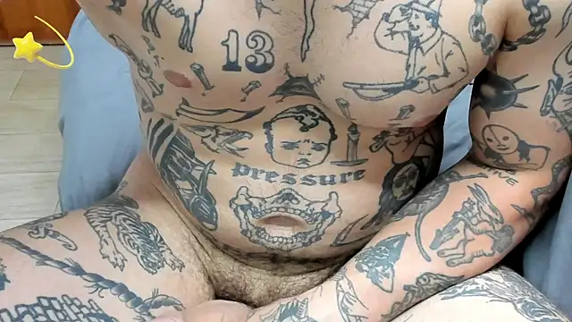 layneinchains' Webcam Show