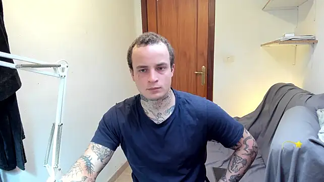 layneinchains Show in webcam