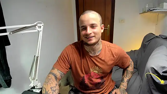 Webkamerová show layneinchains