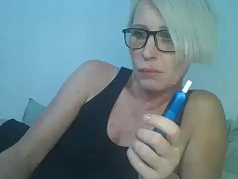 Thea_Rosi's Webcam Show