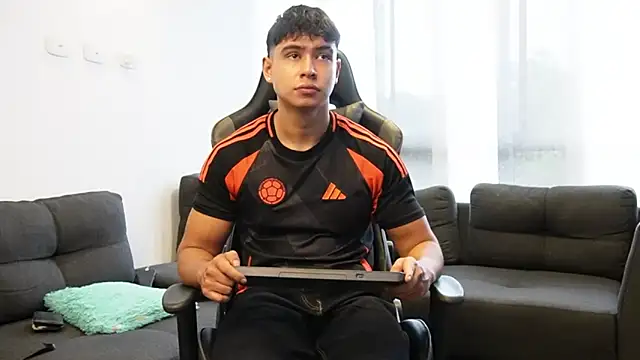 عرض كام Bray_Kevin