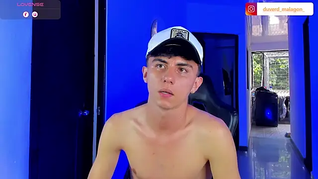 Demian_cute18 Adlı Modelin Web Kamerası Şovu