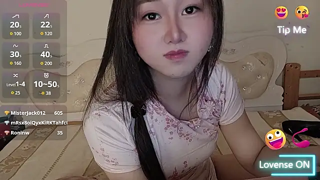mimi-yangyangのウェブカメラショー