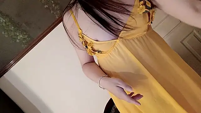 mimi-yangyang Шоу с уебкамера