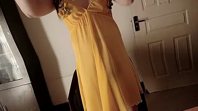 mimi-yangyang Show Webcam