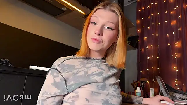 ilona_wine: διαδικτυακό σόου στην κάμερα