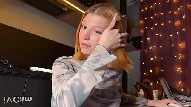 ilona_wine Adlı Modelin Web Kamerası Şovu