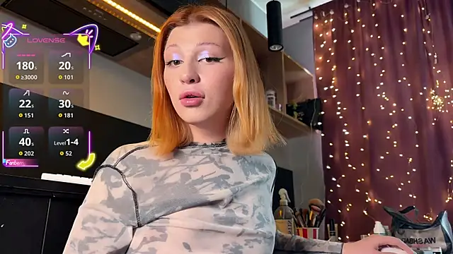 ilona_winen Webbikameraesitys