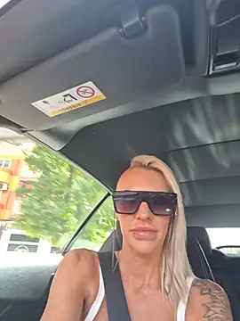 UK_Tall_Barbie_Slut Webcamshow