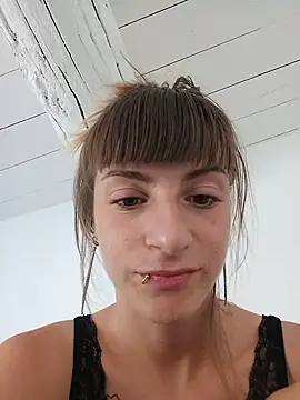 צ'אט XXX בשידור חי של Cristina02