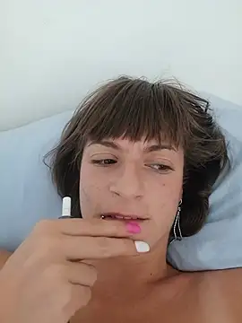 Cristina02 Show in webcam