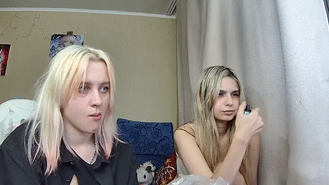 Dirty_kiss69 Pertunjukan Webcam