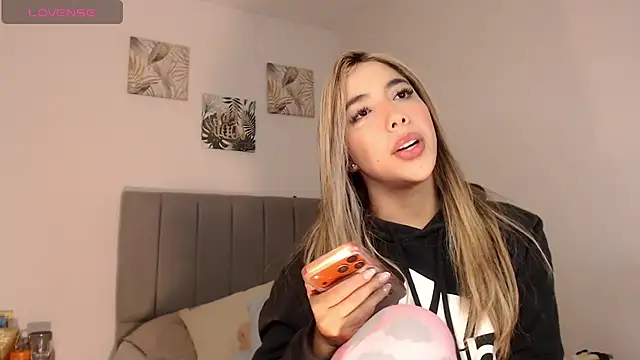 Marian_se Adlı Modelin Canlı XXX Sohbeti