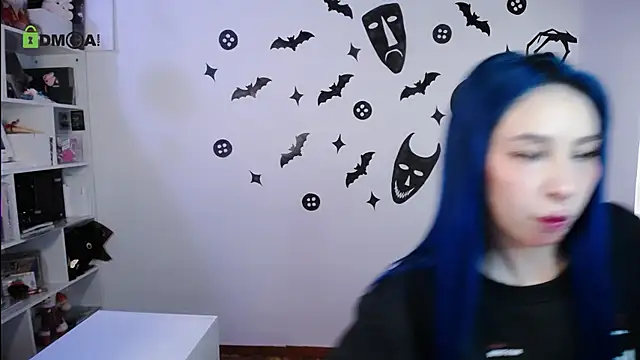 dakota_senju Show in webcam