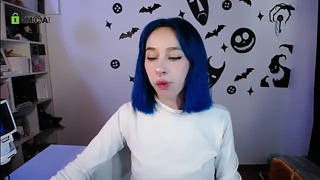 dakota_senju Show in webcam